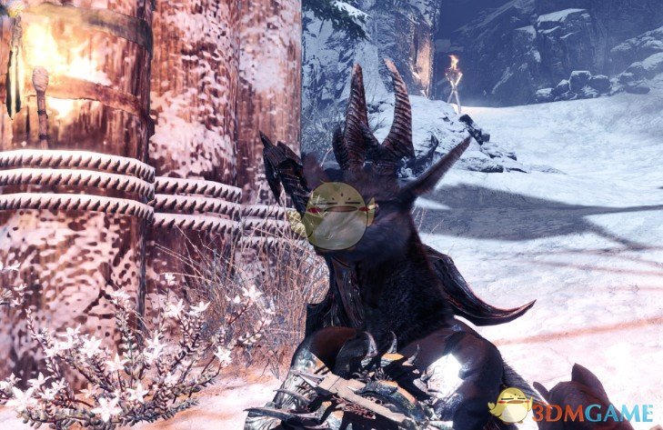 《怪物猎人：世界》黑山羊头盔MOD