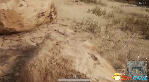 绝地求生更新后穿墙BUG介绍