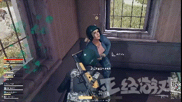 绝地求生沙漠骑士开启 自带空投武器三级头