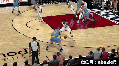 NBA2K18转身传球方法介绍 NBA2K18怎么转身传球