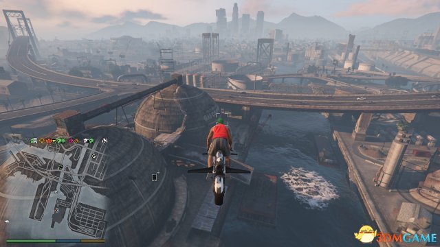 GTA5飞行摩托飞行技巧 军火DLC摩托怎么一直飞